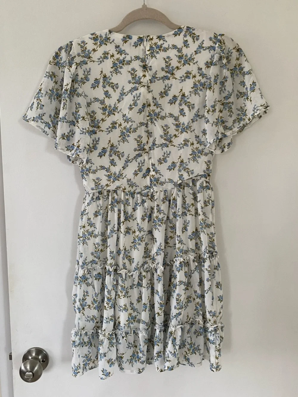 Lulu's White Floral Mini Dress Coquette Soft Girl Cottagecore Dainty XS - Picture 4 of 4